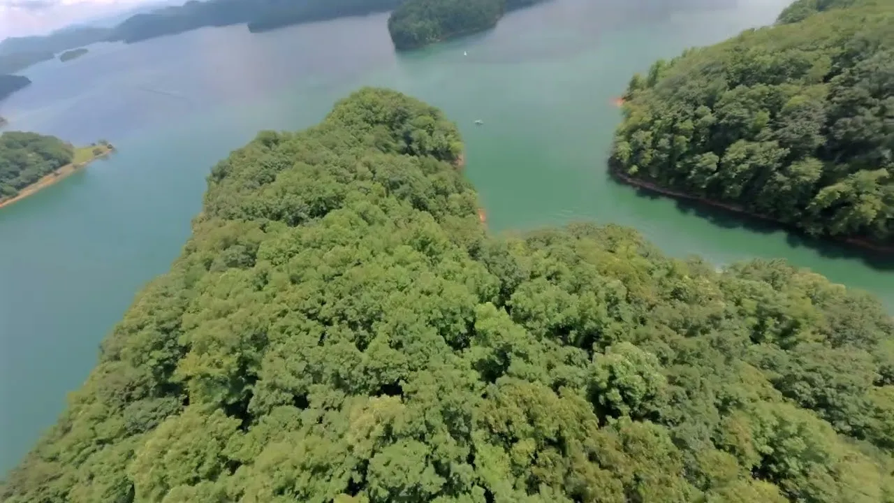 Lake Watauga, North Carolina